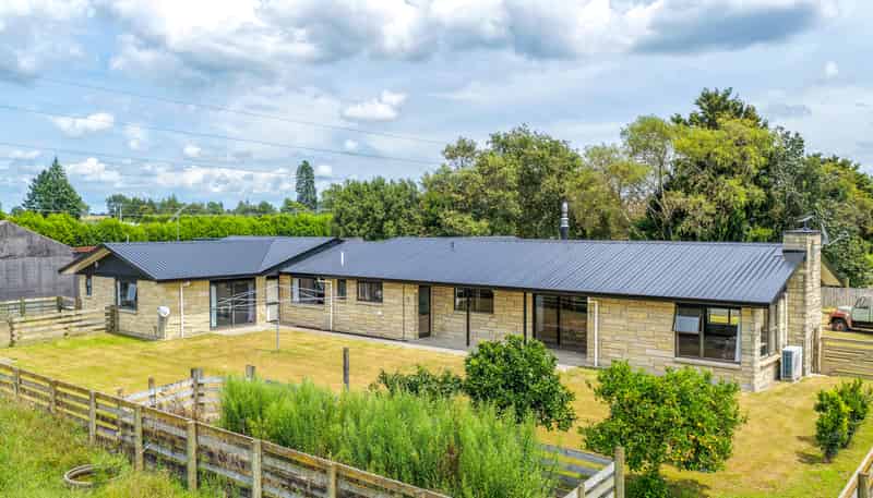 10 Scriveners Road, Putaruru