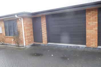 6C Jones Crescent, Melville