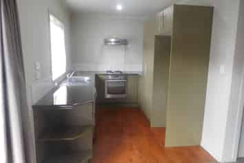 6C Jones Crescent, Melville