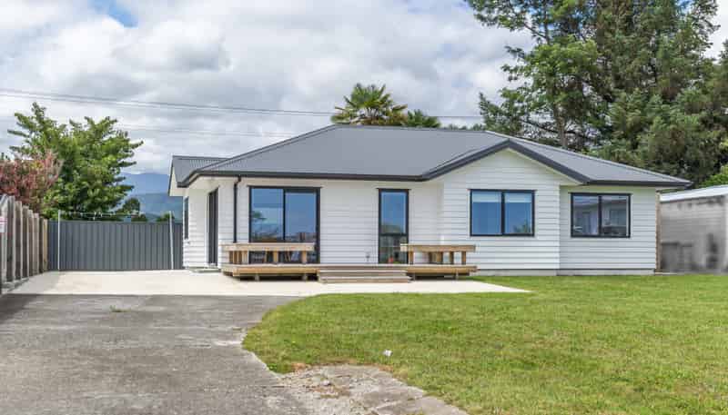 39 Strathmore Avenue, Levin