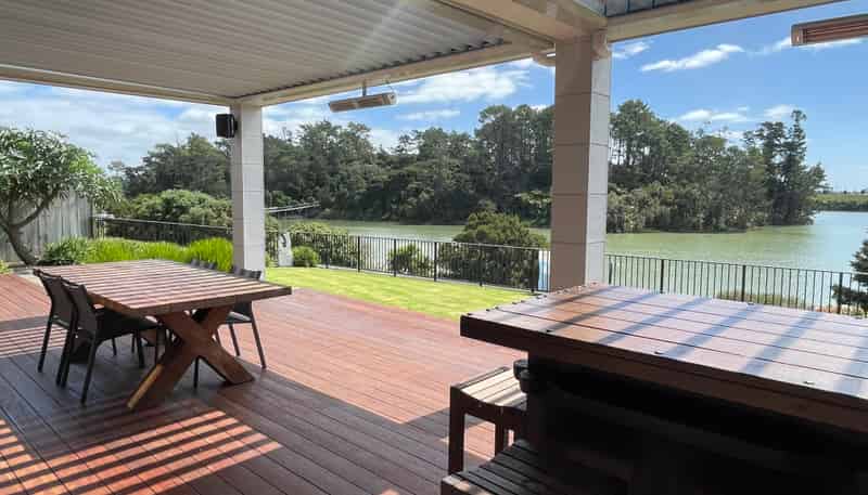 67 Milano Boulevard, Karaka