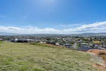 57 Irwin Logan Drive, Mosgiel