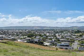 57 Irwin Logan Drive, Mosgiel