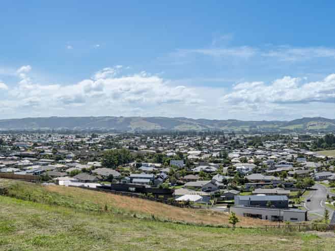 57 Irwin Logan Drive, Mosgiel