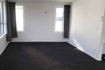 2 Centennial Avenue, Balclutha