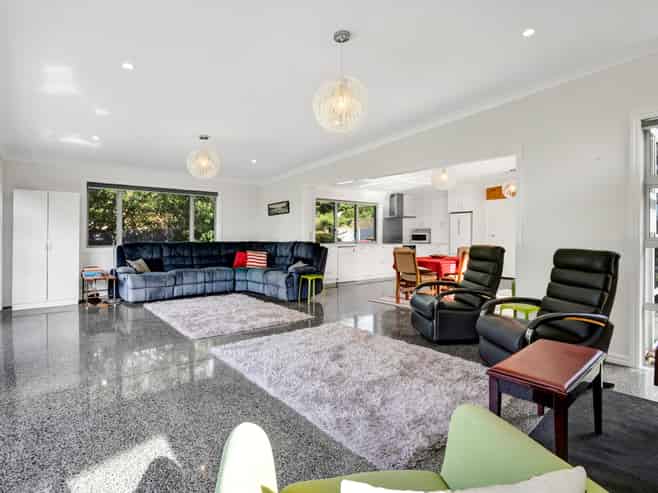 46 Whakapaki Street, Urenui