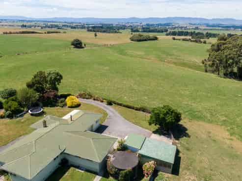 108 McKays Line, Cheltenham