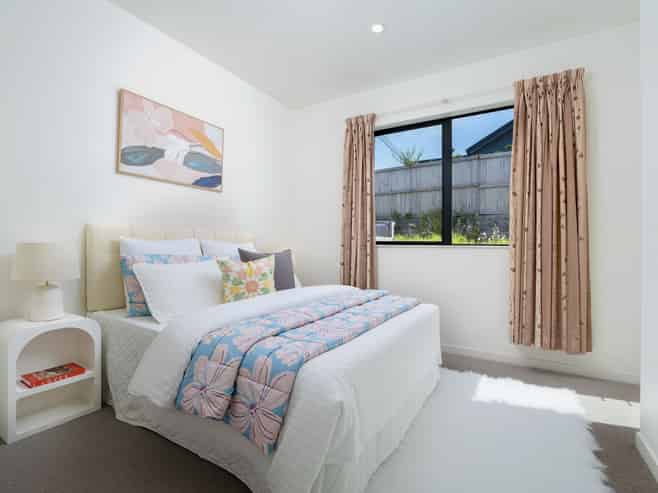 9 Puwha Street, Massey