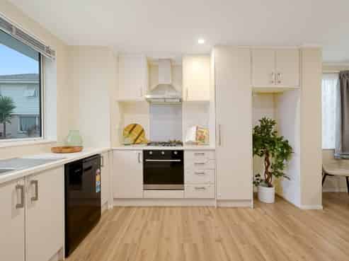 11 Manatu Lane, Kelston