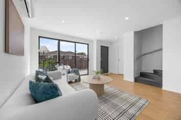 9B Tangelo Place, Bucklands Beach