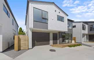 9A, 9B, 9C Tangelo Place, Bucklands Beach