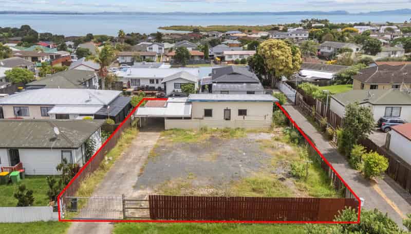 37 Templeton Place, Clendon Park