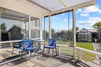 15 Waratah Street, Avondale