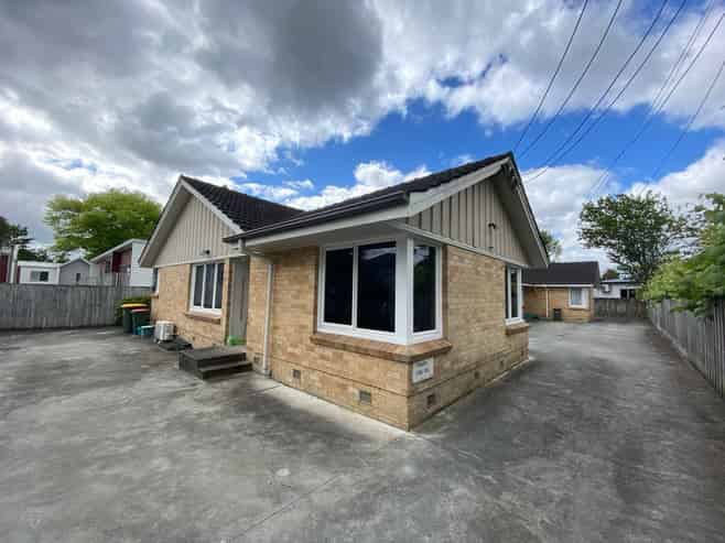 1/17a Fow Street, Hamilton Central