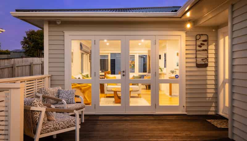 38 Gray Avenue, Paraparaumu Beach