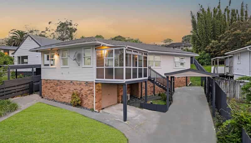 74 Vodanovich Road, Te Atatu South