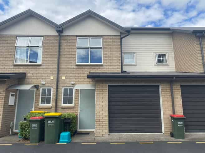 7 Chiefs Court, Hamilton East