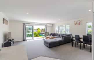 140 Rugby Street, Awapuni