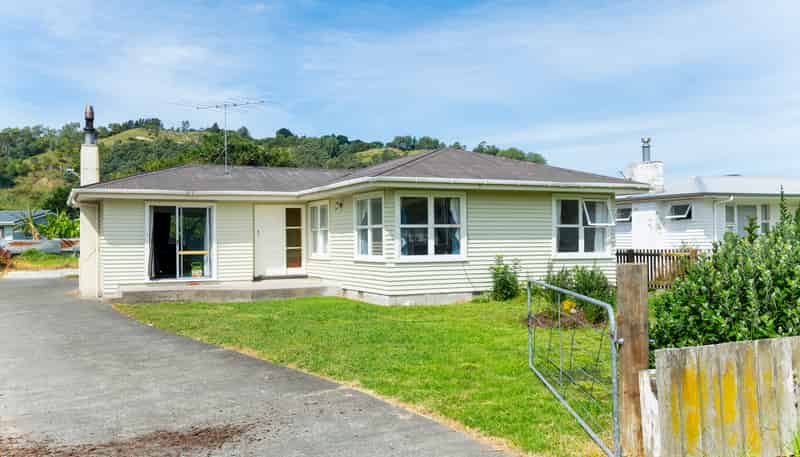 24 Steele Road, Tamarau