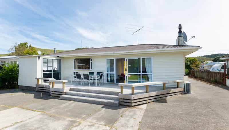 24 Steele Road, Tamarau