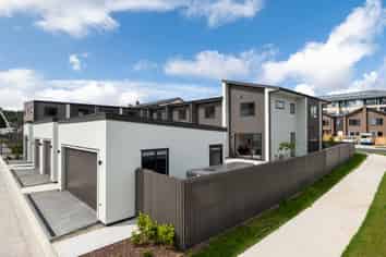 3 Wakaturia Way, Glenfield