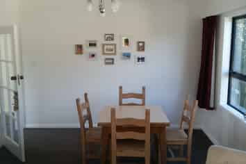 8 Retter Street, Paparangi