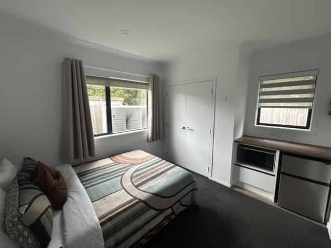 2D/23 Hibiscus Avenue, Hamilton Lake