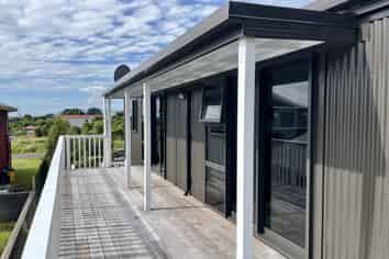 4 Horncastle Crescent, Little Wanganui