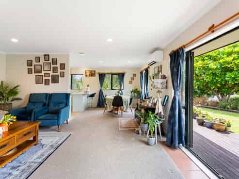 52 Wattle Farm Road, Wattle Downs