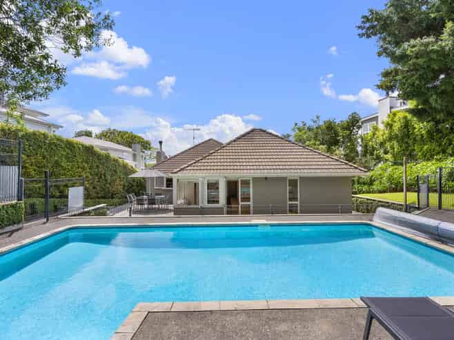 41 Rutherford Terrace, Meadowbank