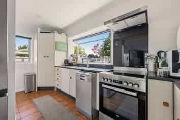 18/6A Gregg Street, Alexandra