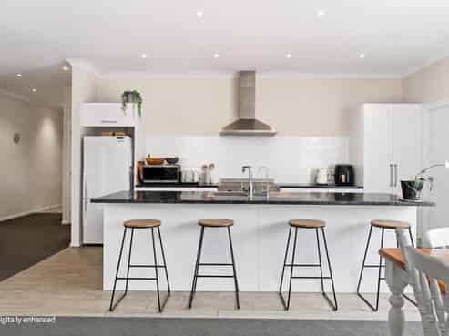25 Michel Colombon Close, Maunu