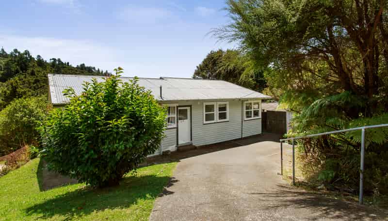 11 August Street, Stokes Valley