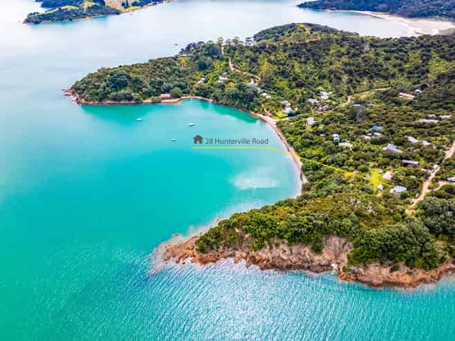 28 Hunterville Road, Waiheke Island