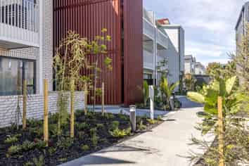 4/24  Peihana Road , Hobsonville