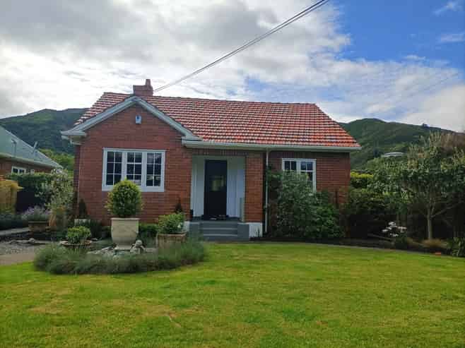 6 Bell Road, Waiwhetu