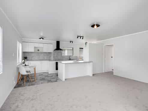 21A Southsea Crescent, Silverdale