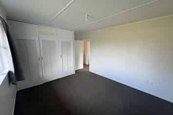 28 Halver Road, Manurewa