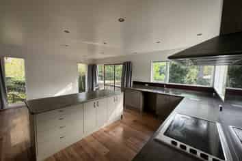 28 Halver Road, Manurewa