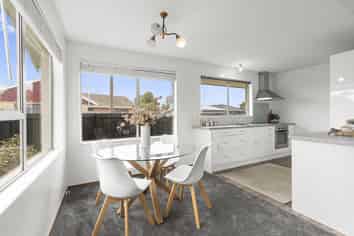 12 Thompsons Road, Belfast