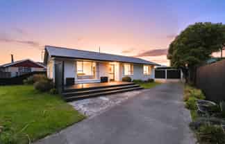 12 Thompsons Road, Belfast