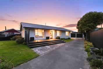 12 Thompsons Road, Belfast