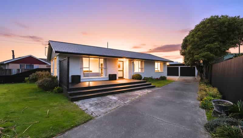 12 Thompsons Road, Belfast