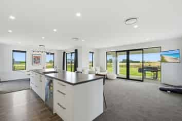 41 Counsell Road, MAKAREWA