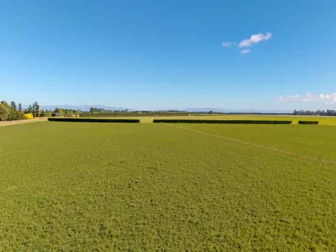 638 Telegraph Road, Charing Cross