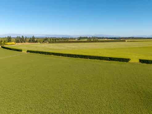 638 Telegraph Road, Charing Cross