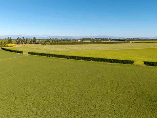 638 Telegraph Road, Charing Cross