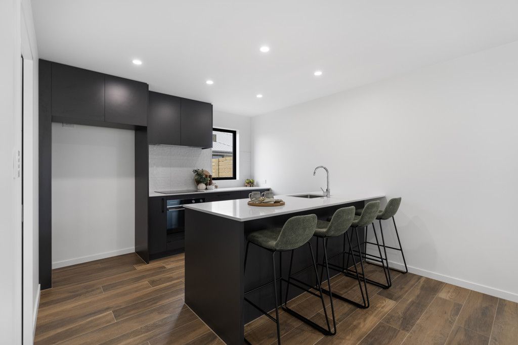 Stunning New Build - Must Be Sold - Aanzicht 3