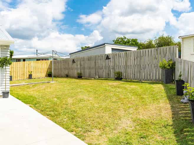 98A and 98 Gordon Street, Dargaville