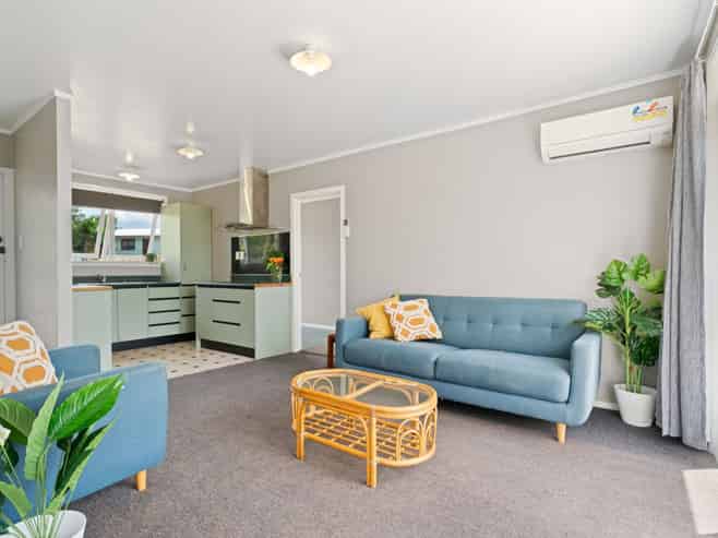 98A and 98 Gordon Street, Dargaville